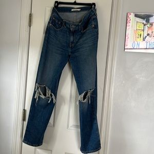 Levi’s Low-Pro Straight, high rise, size 26, gently worn